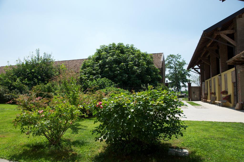 Cascina Delle Mele Vittuone Exterior foto